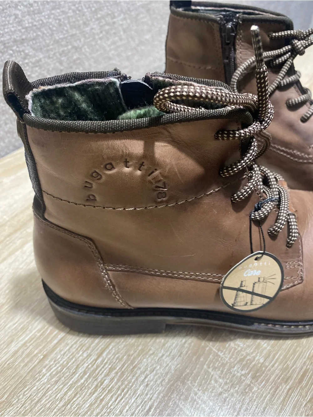 Bugatti Men's Brown Leather Chukka Lace-Up Boots